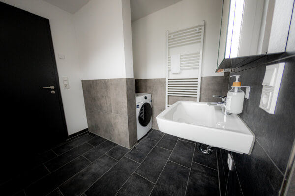 Luxuriöses Bad - modern und frisch renoviert - Apartment - Herzogenaurach - BONNYSTAY