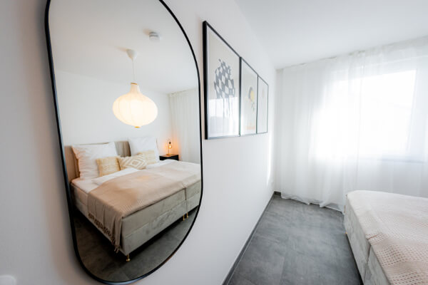 Schlafzimmer mit Abdunklung - BONNYSTAY